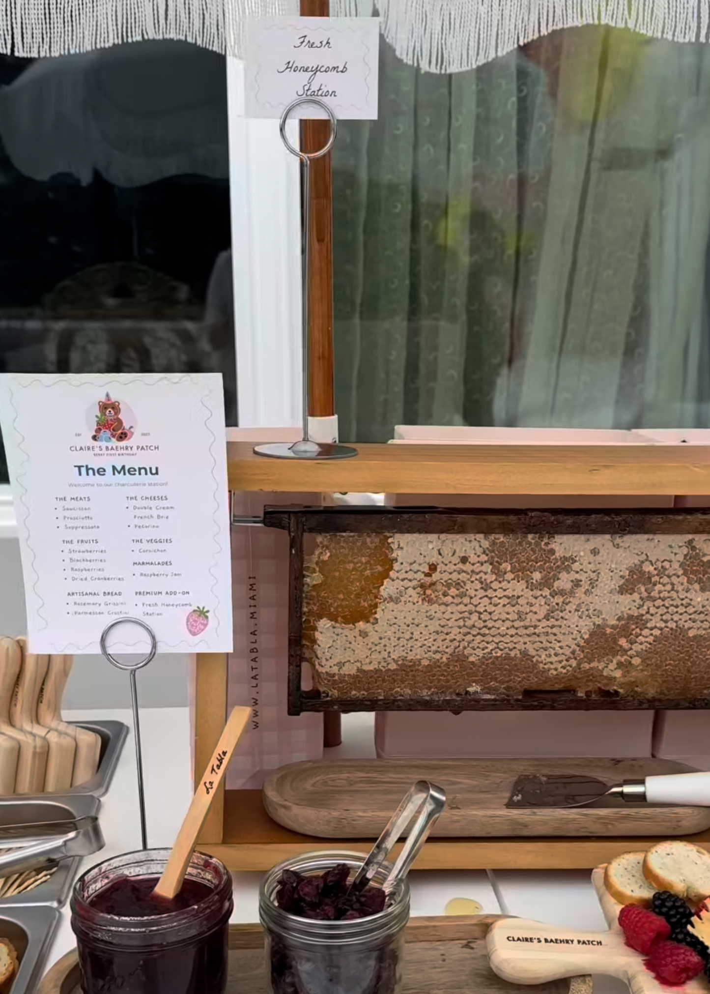 Fresh Honeycomb Carving Station (+Add-On)