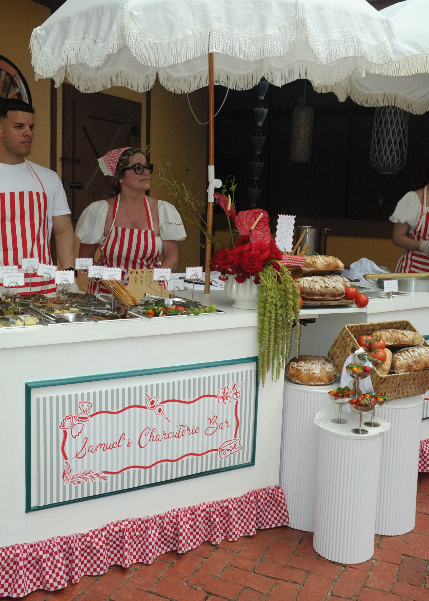 Fully-Serviced Charcuterie Cart Rental (2hrs)