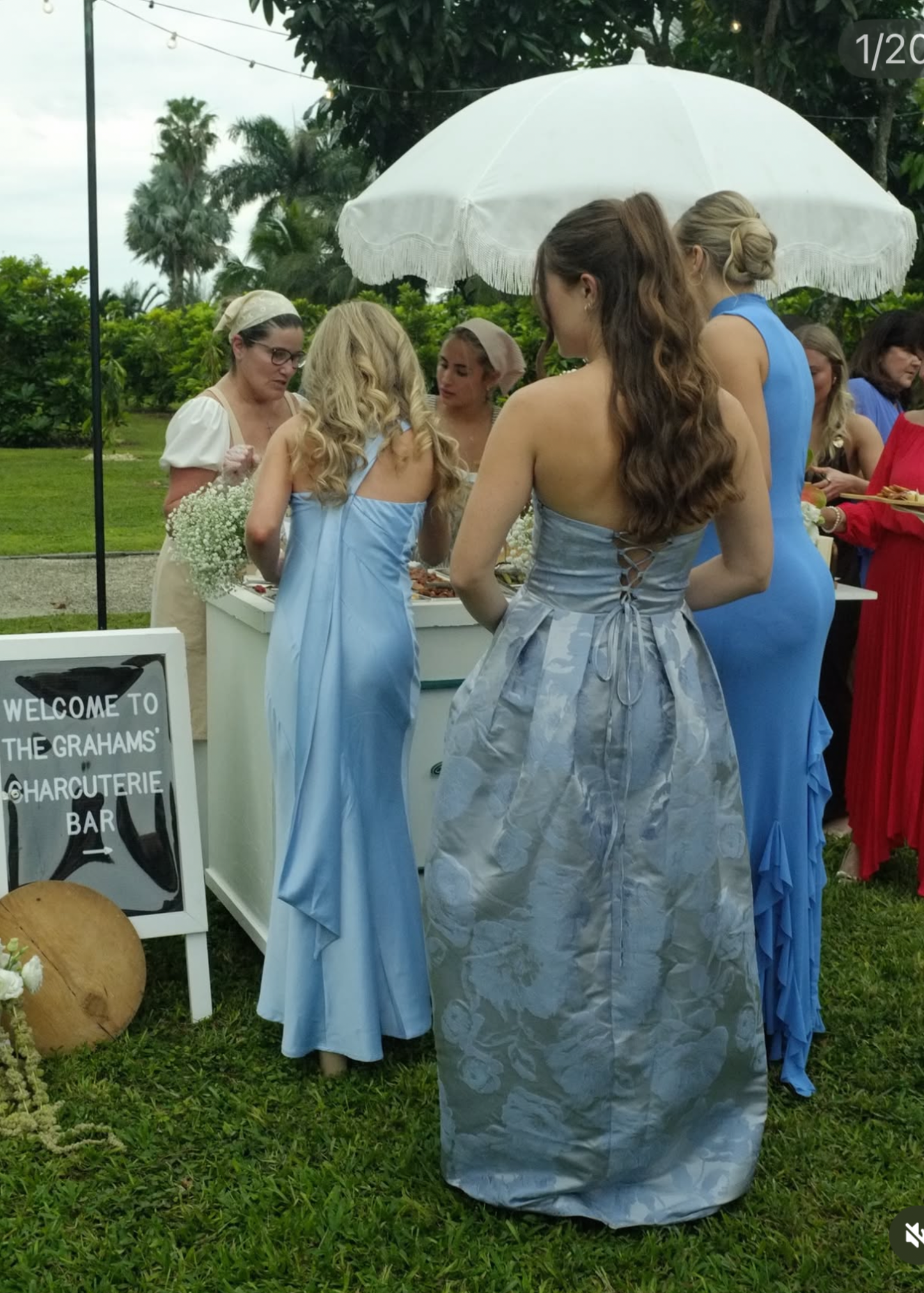 Fully-Serviced Charcuterie Cart Rental (2hrs)