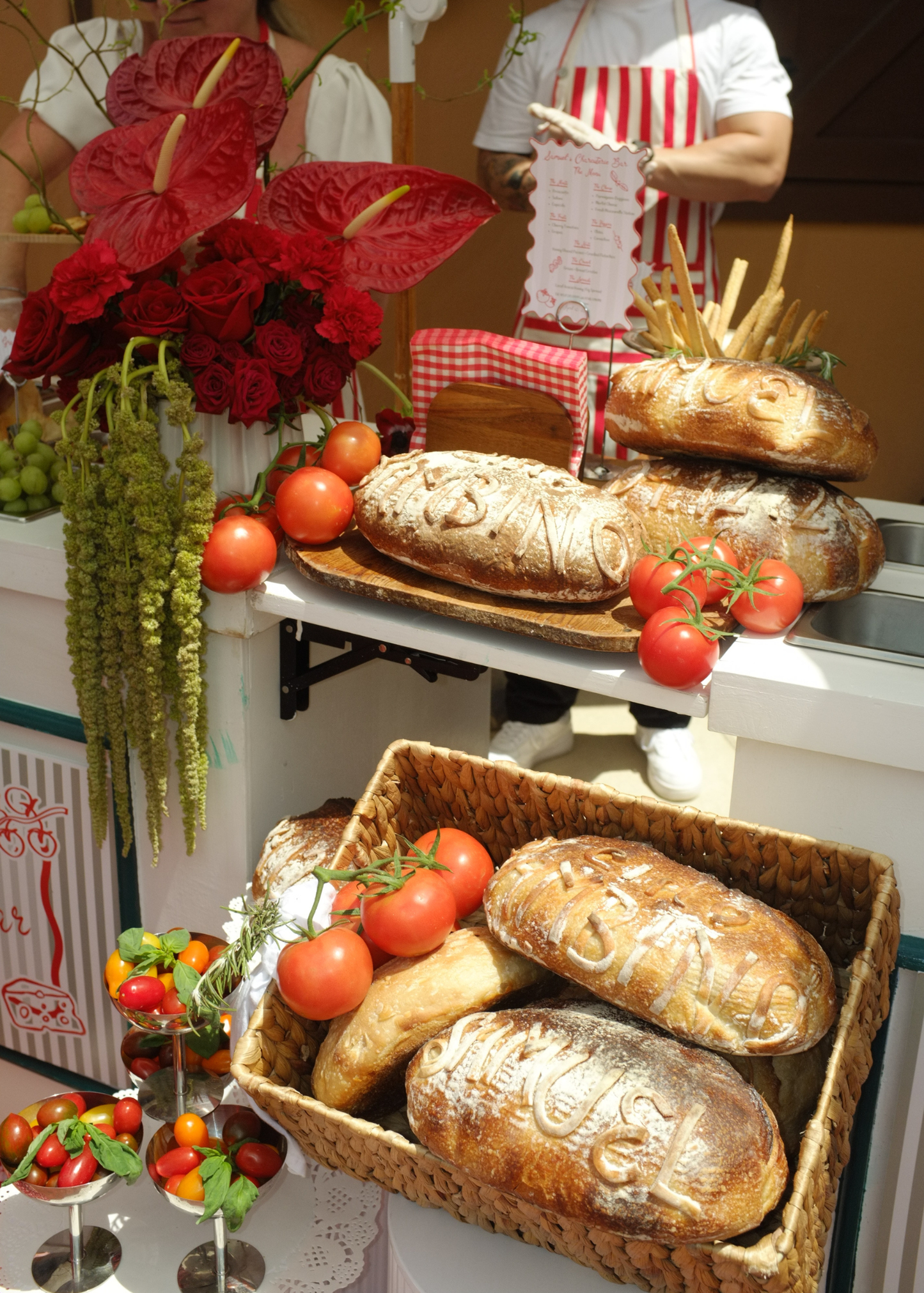 Fully-Serviced Charcuterie Cart Rental (2hrs)