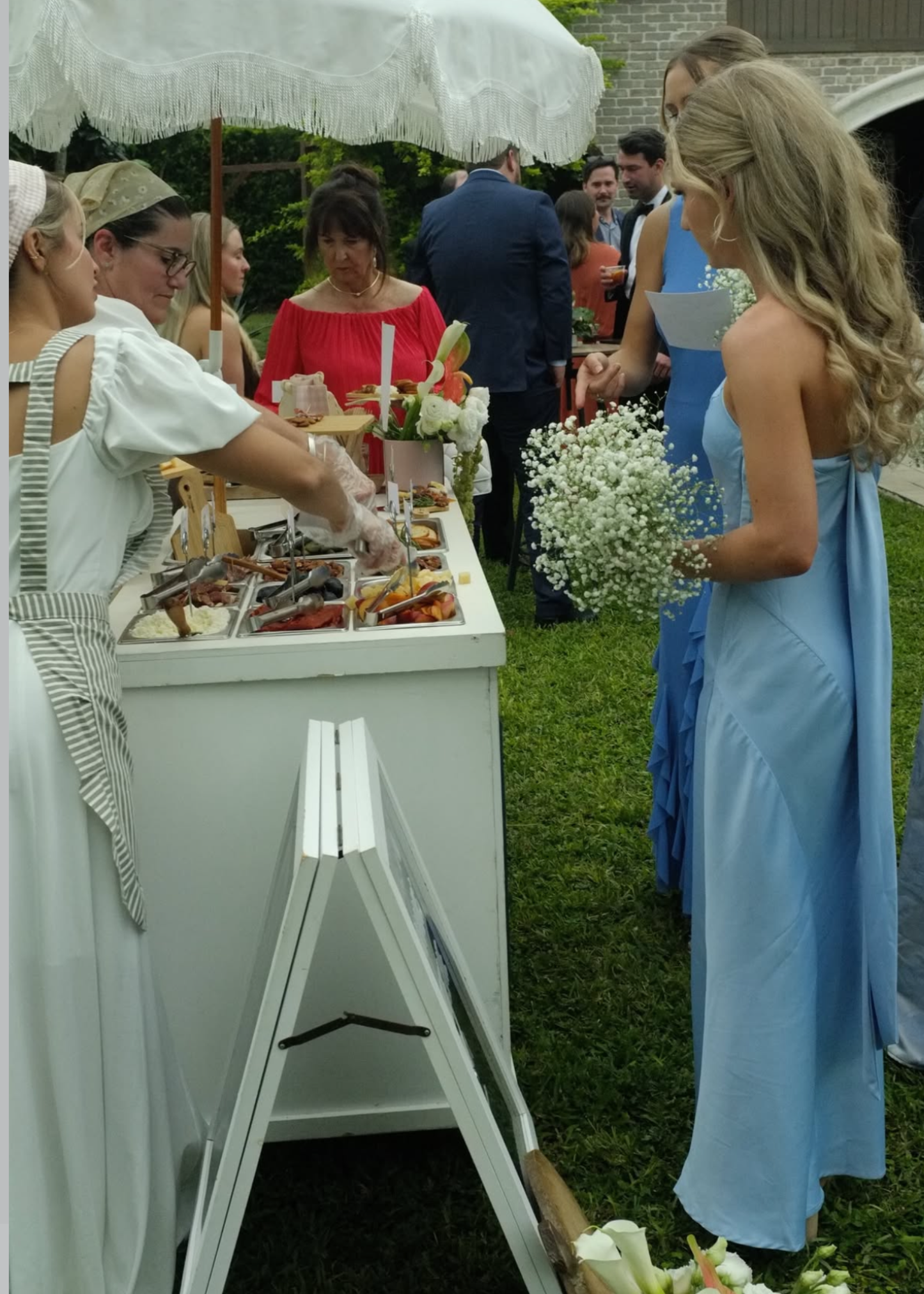 Fully-Serviced Charcuterie Cart Rental (2hrs)